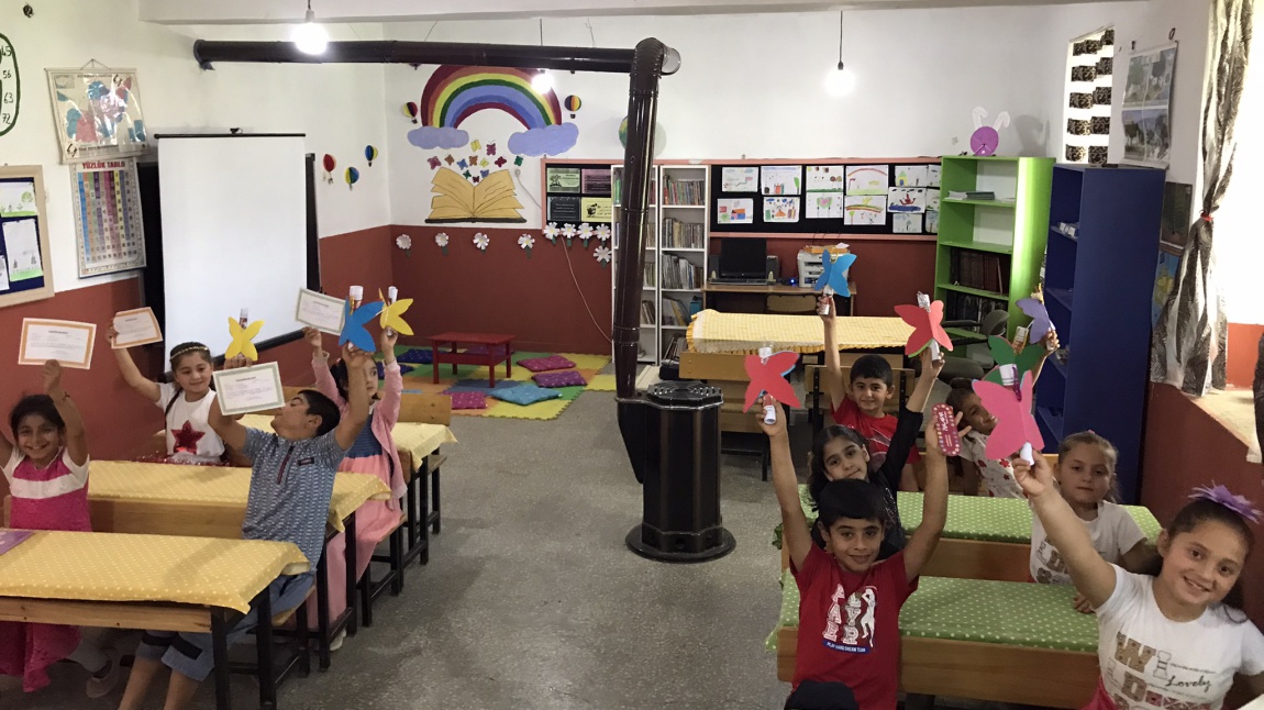 Akkuş İlkokulu birleştirilmiş sınıfının yenilenmesi